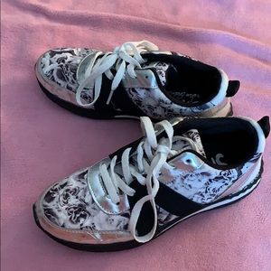 Circus by Sam Edelman Sneakers